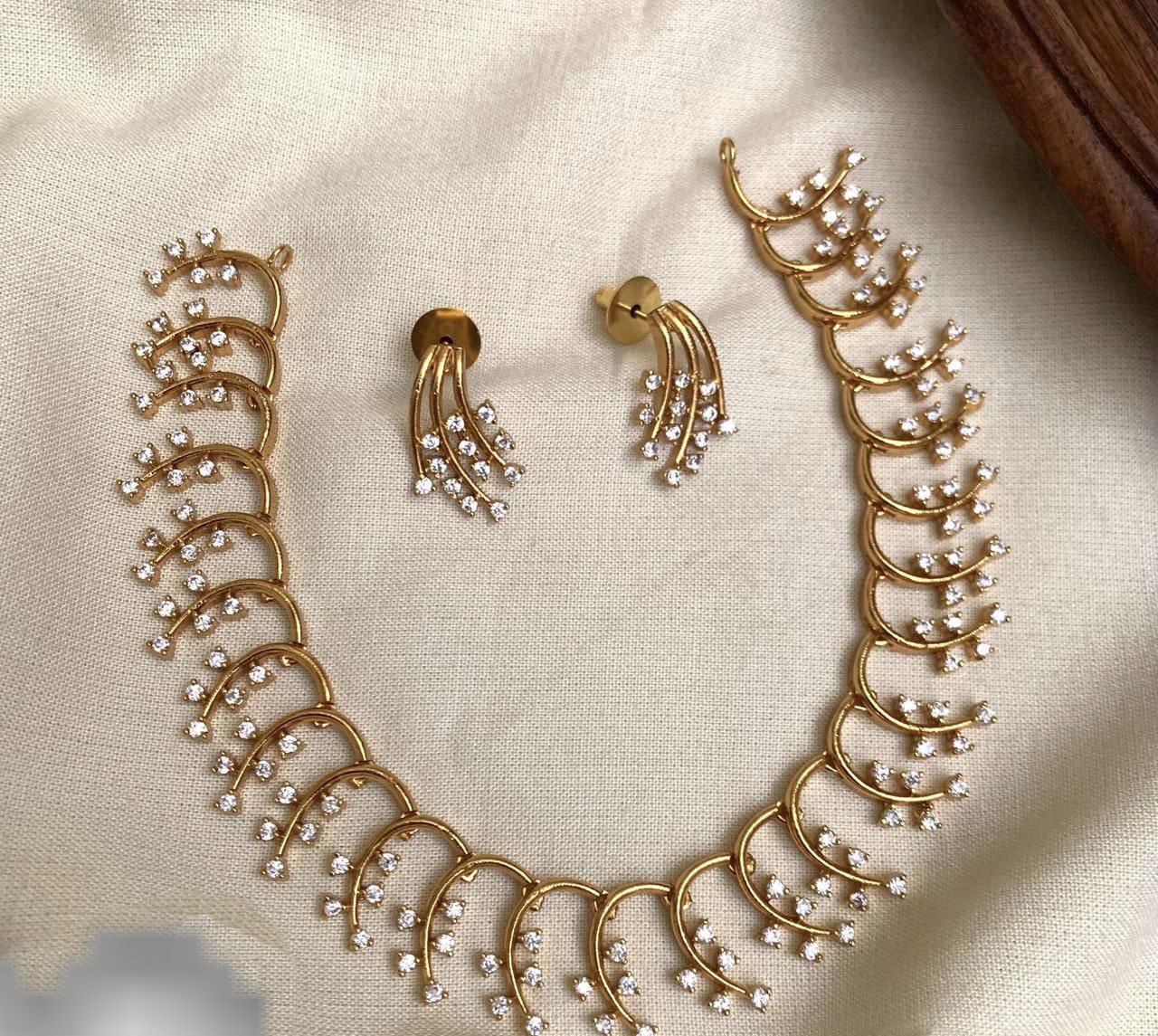 Diamond replica leaf necklace